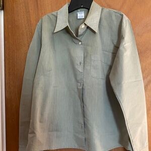 Old navy button up dress shirt